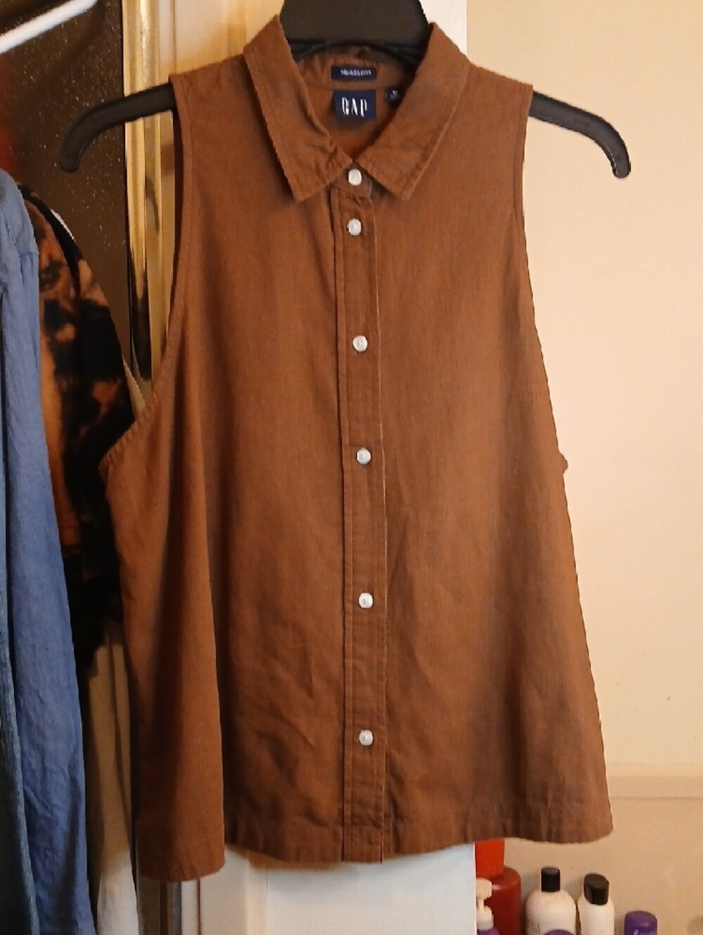 GAP. LINEN,Sleeveless Brown Button-Front Shirt.sz.M - Picture 7 of 7